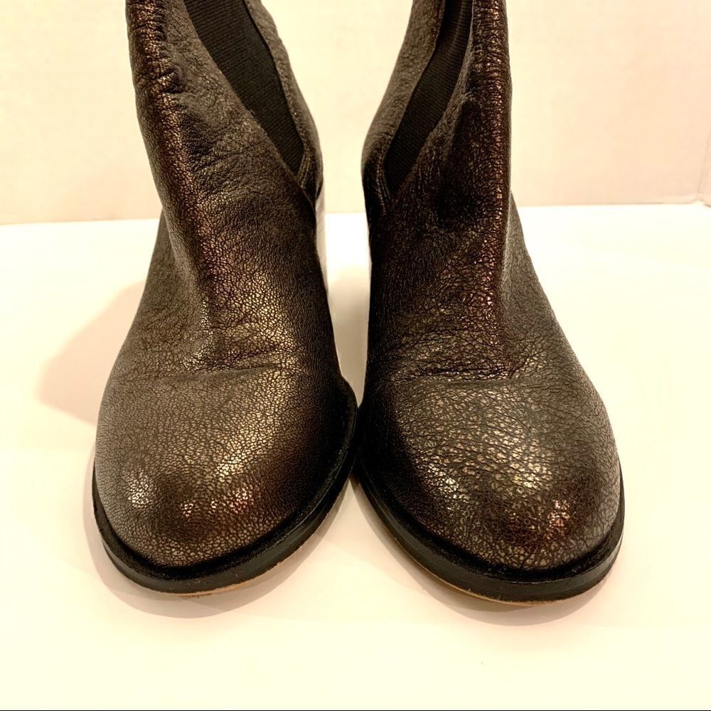 Sam Edelman Chelsea Boot In Metallic Bronze 7.5 - Picture 4 of 6